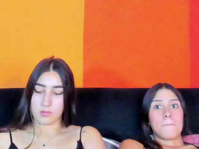 kinkyzoeandema webcam