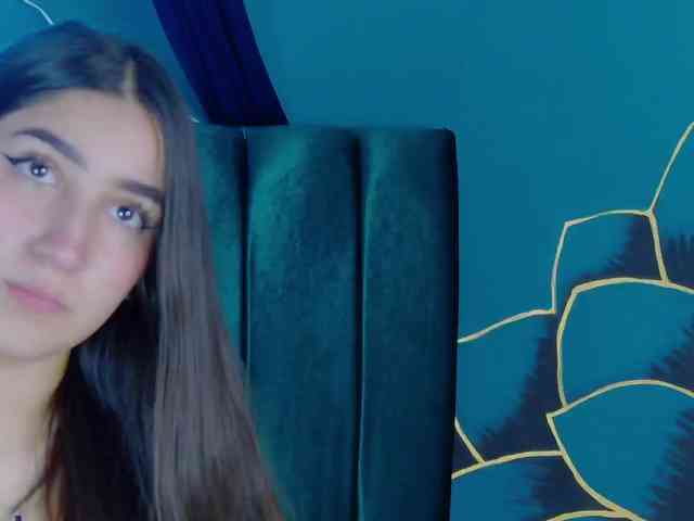 kinkyzoeandema webcam