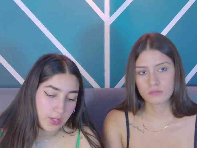 kinkyzoeandema webcam