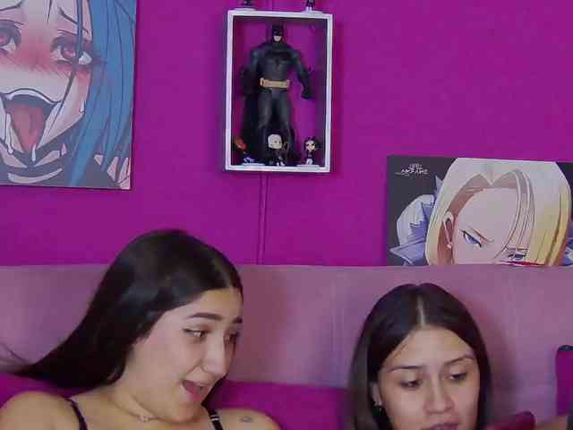 kinkyzoeandema webcam