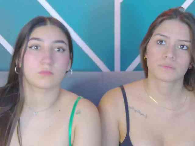 kinkyzoeandema webcam