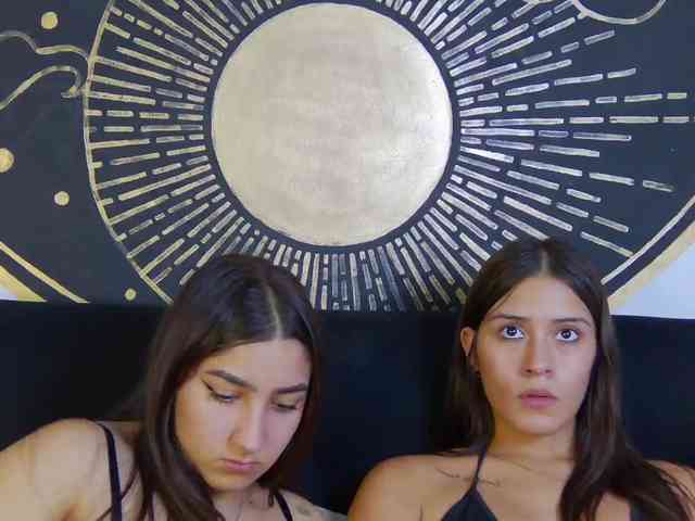 kinkyzoeandema webcam