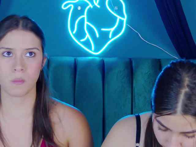 kinkyzoeandema webcam