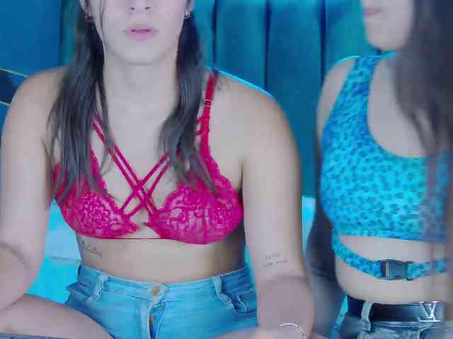 kinkyzoeandema webcam