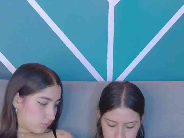 kinkyzoeandema webcam