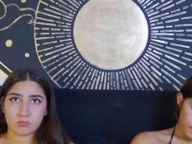 kinkyzoeandema webcam