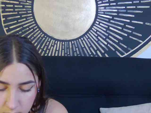 kinkyzoeandema webcam