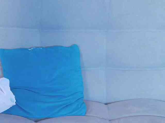 kinkyzoeandema webcam