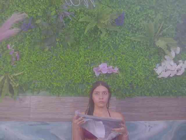 kinkyzoeandema webcam