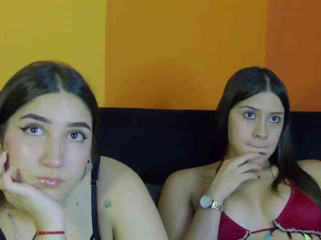 kinkyzoeandema webcam
