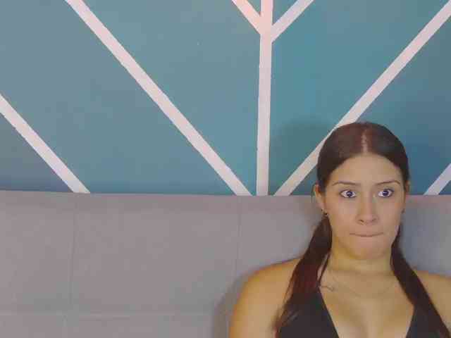 kinkyzoeandema webcam