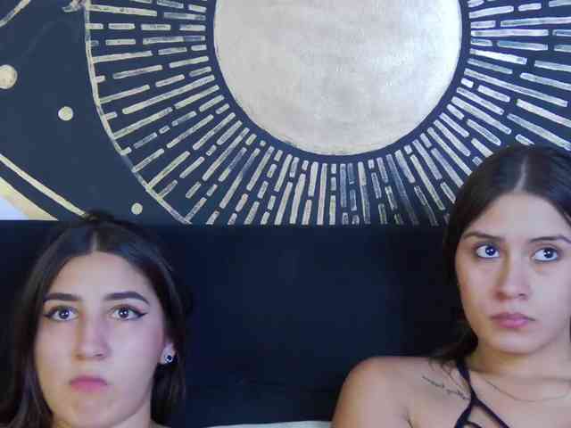 kinkyzoeandema webcam