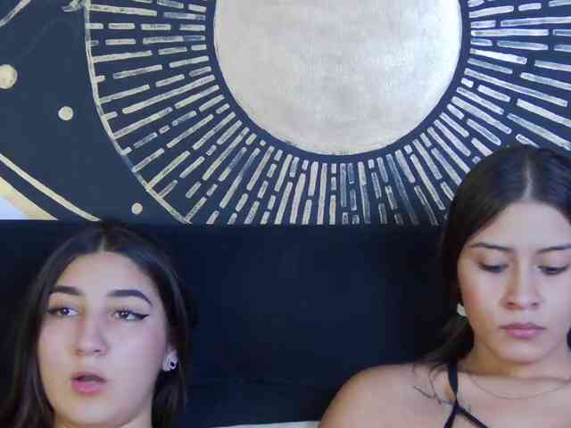 kinkyzoeandema webcam