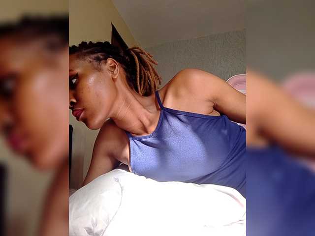 exlovergal's BongaCams show and profile