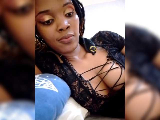 exlovergal's BongaCams show and profile