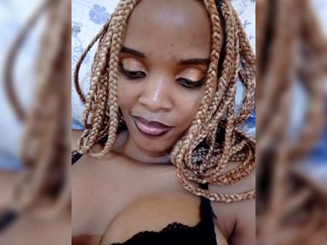 exlovergal's BongaCams show and profile