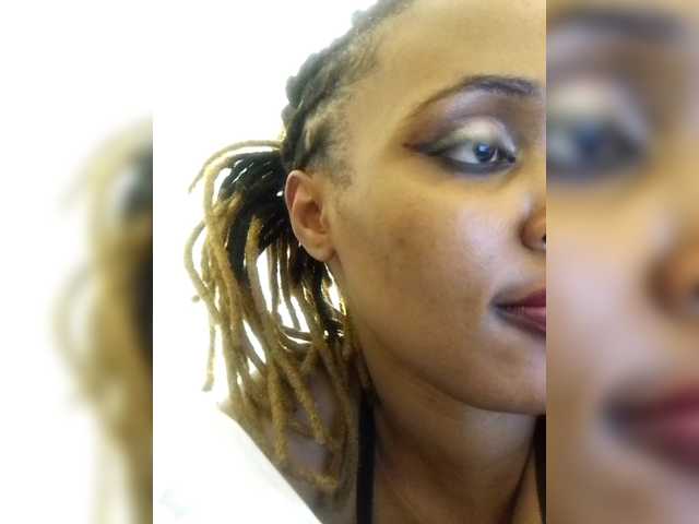 exlovergal's BongaCams show and profile