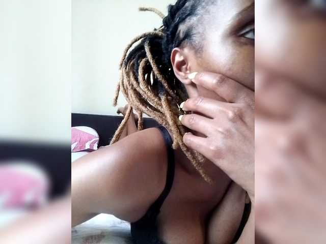 exlovergal's BongaCams show and profile