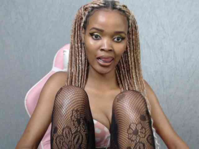 exlovergal Live Webcam on BongaCams