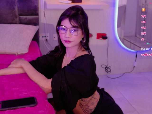 pikayle's BongaCams show and profile