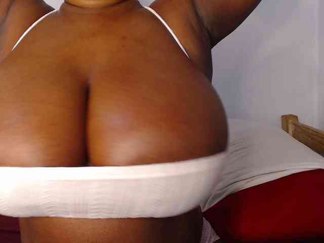 LustyAurora69 webcam
