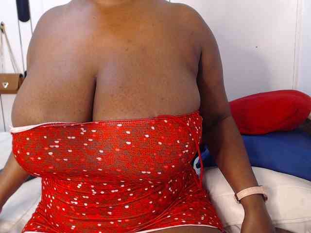 LustyAurora69 webcam