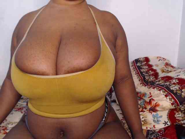 LustyAurora69 webcam