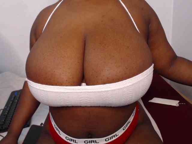 LustyAurora69 webcam