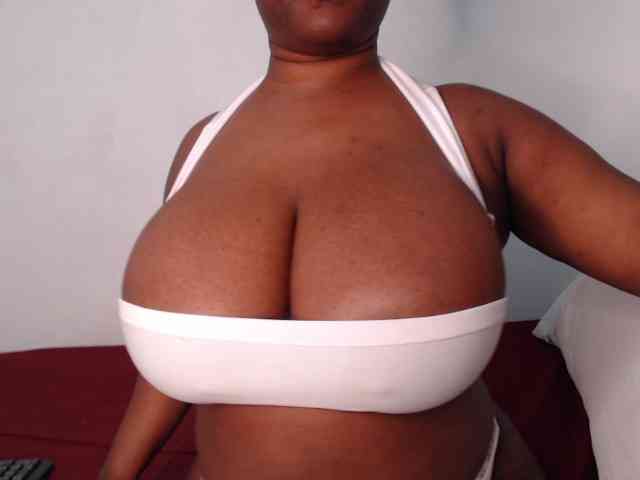 LustyAurora69 webcam