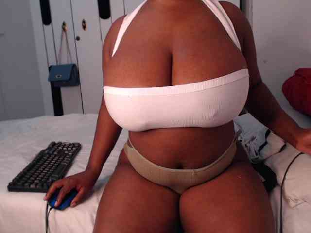 LustyAurora69 webcam