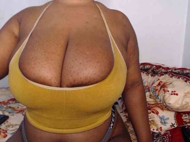 LustyAurora69 webcam