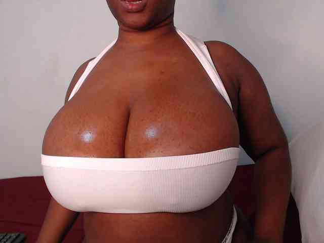 LustyAurora69 webcam