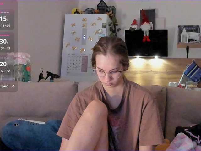 Girlalonehome's BongaCams show and profile