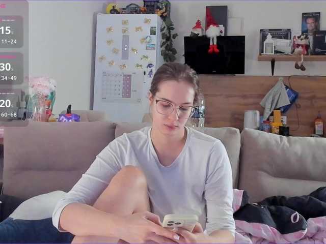 Girlalonehome's BongaCams show and profile