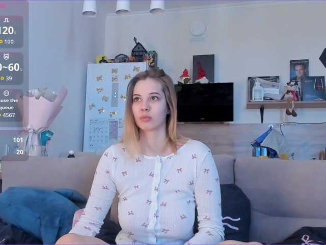 Girlalonehome's BongaCams show and profile