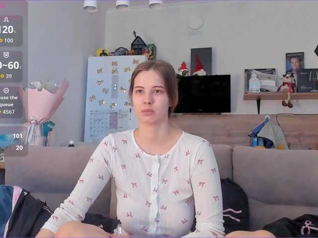 Girlalonehome's BongaCams show and profile