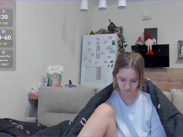 Girlalonehome's BongaCams show and profile