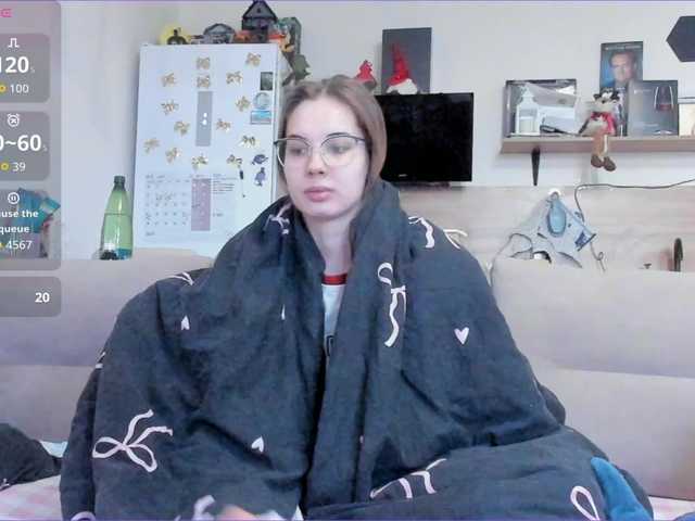 Girlalonehome's BongaCams show and profile