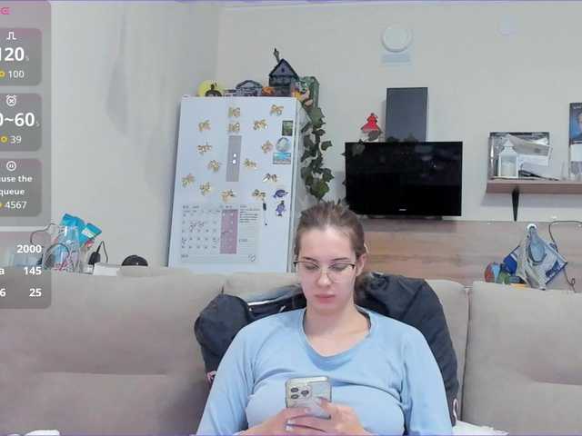 Girlalonehome's BongaCams show and profile