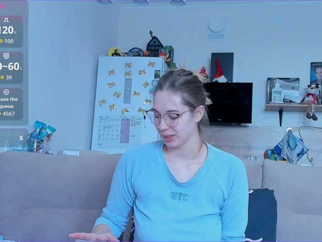 Girlalonehome's BongaCams show and profile