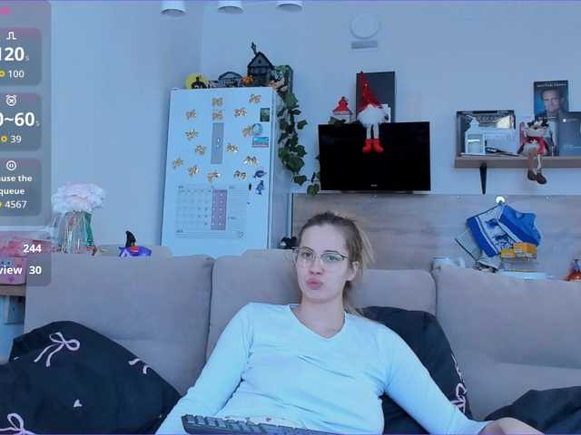 Girlalonehome's BongaCams show and profile