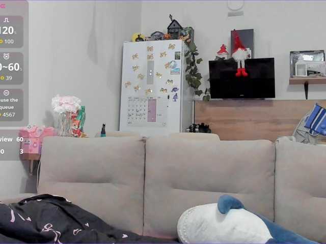 Girlalonehome's BongaCams show and profile