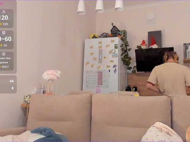 Girlalonehome's BongaCams show and profile