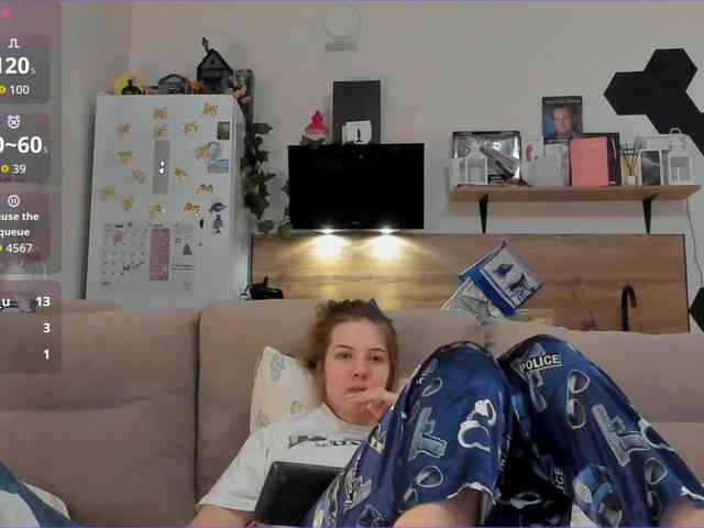 Girlalonehome Girlalonehome