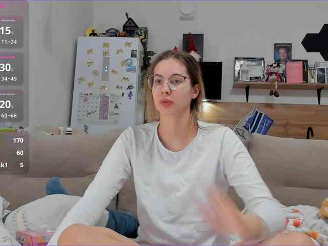 Girlalonehome Girlalonehome