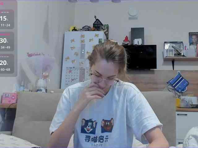 Girlalonehome Girlalonehome