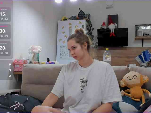 Girlalonehome Girlalonehome