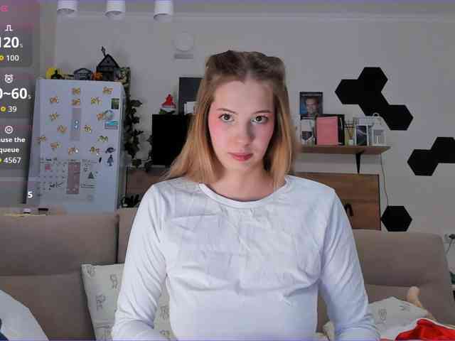 Girlalonehome Girlalonehome