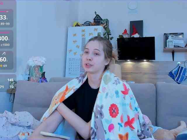 Girlalonehome Live Webcam on BongaCams