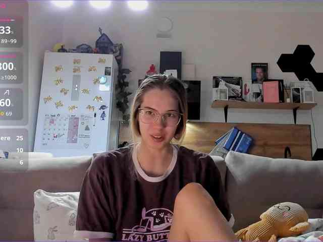 Girlalonehome Girlalonehome